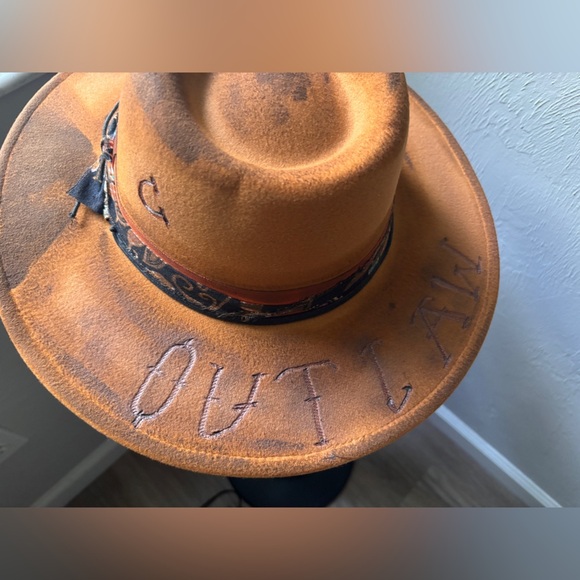 “Outlaw “ Wallen Distressed Rancher Hat Unisex - Picture 4 of 8